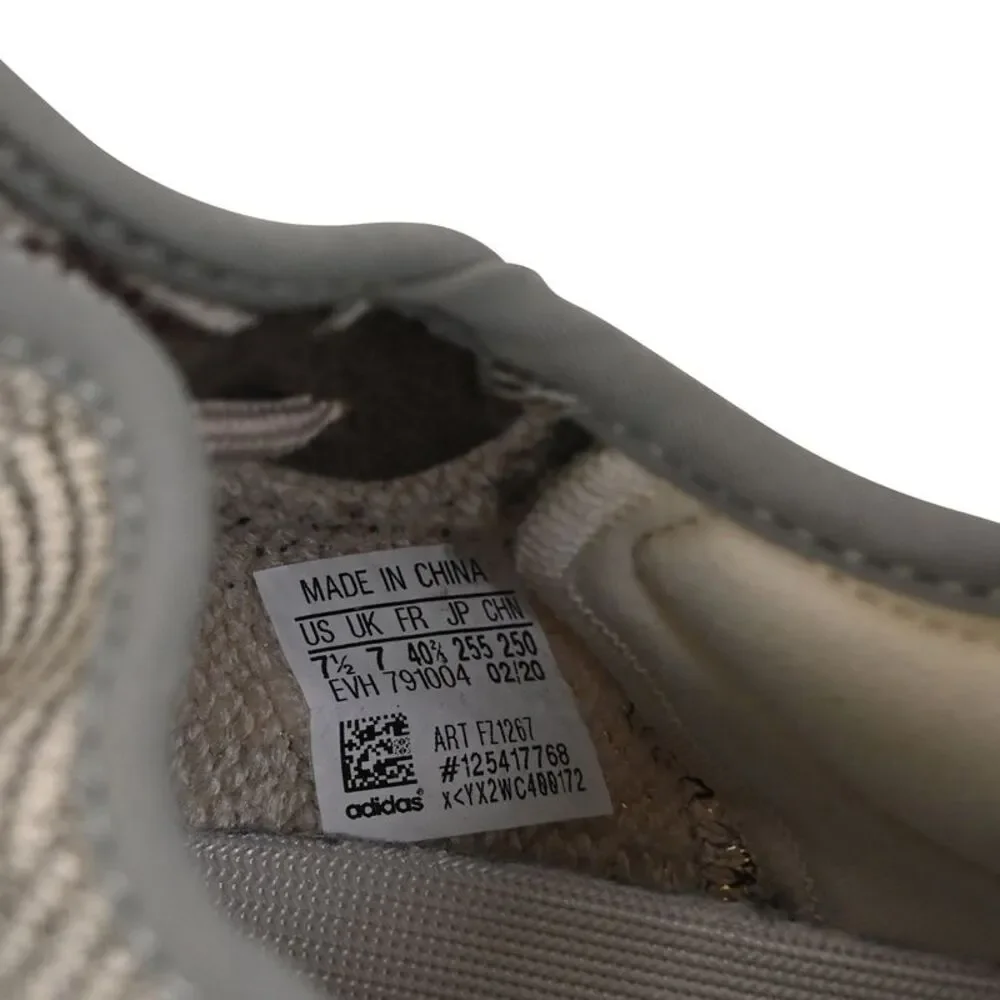 Adidas x Yeezy Boost 350 V2  Sneakers in Zyon Cotton
